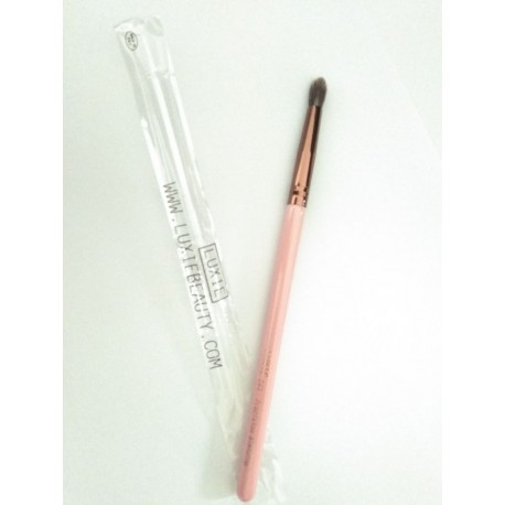 LUXIE BEAUTY Precision Blending 243
