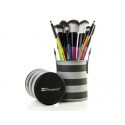 BH cosmetics Pop Art Brush Set