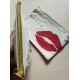 Becca Pouch lips Canvas